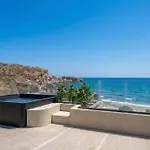 Lapis Nera - Beachfront & 