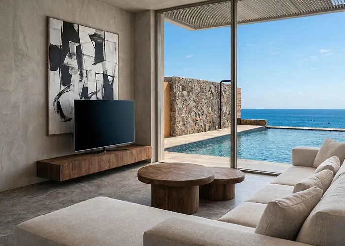 Villa Lapis Nera - Beachfront&free Heated Pools Psari Forada