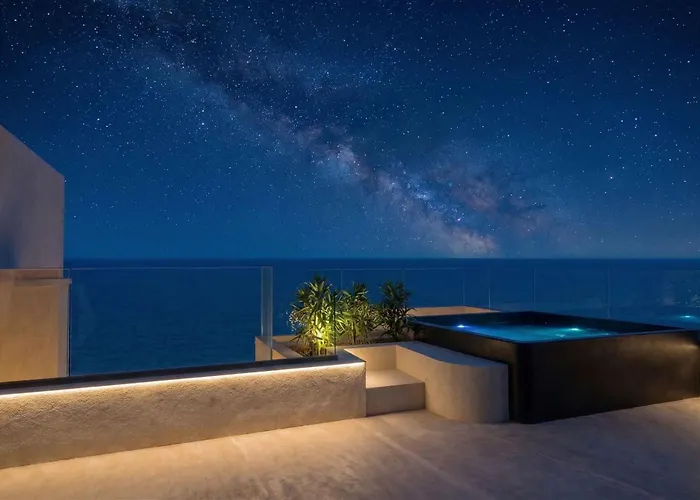 Lapis Nera - Beachfront&free Heated Pools Villa *