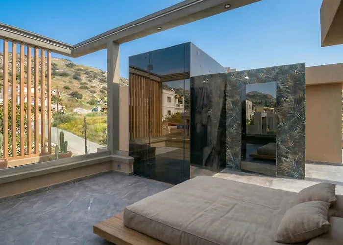 Villa Lapis Nera - Beachfront&free Heated Pools Psari Forada