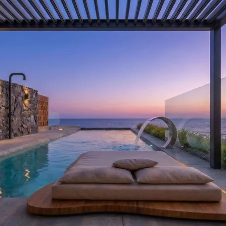 Lapis Nera - Beachfront & 